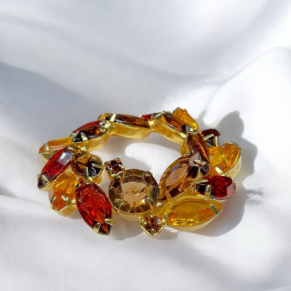 🌺Vintage Rhinestone Brooch - Picture 5 of 11